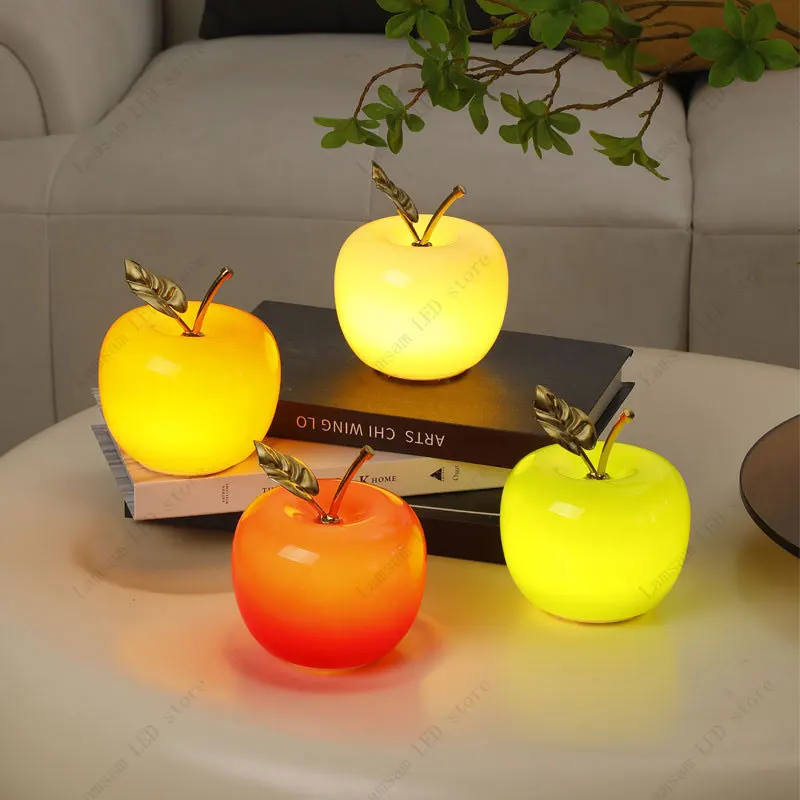 Decor Lighting Cy - Lampada da tavolo a LED Apple