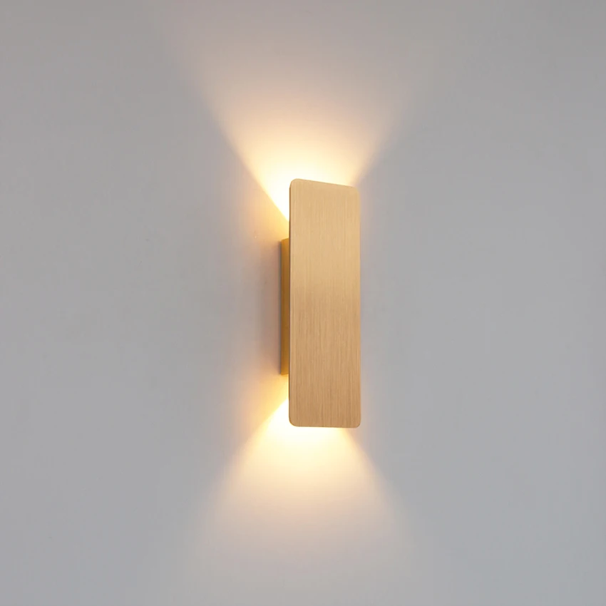 Lampada da parete moderna e se - Decor Lighting Cy recensione e prezzo
