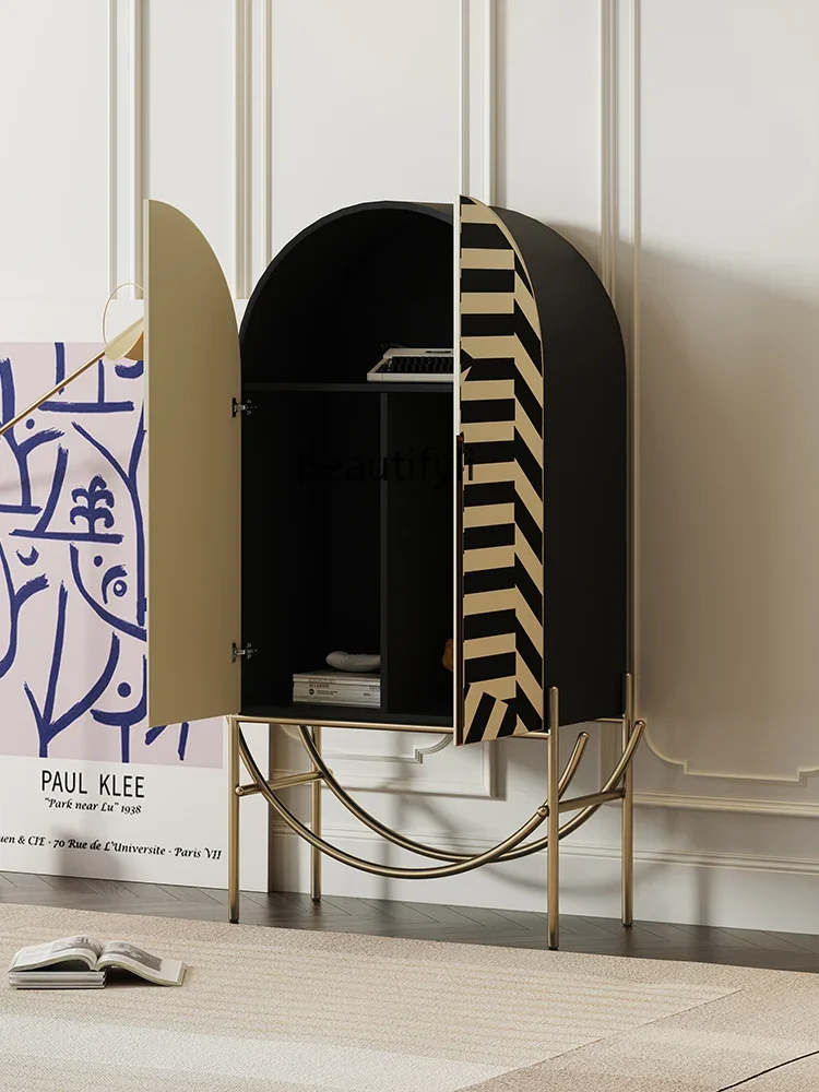 60.Cy Cassettiera di Lusso Mod - Decor Lighting Cy recensione e prezzo