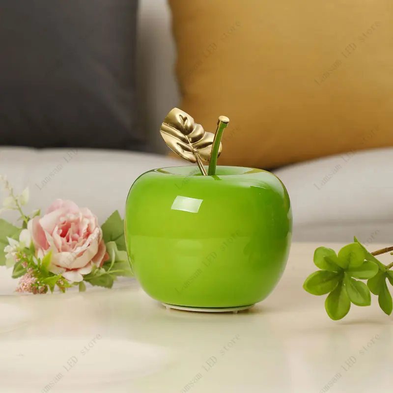 Lampada da tavolo a LED Apple  - Decor Lighting Cy recensione e prezzo