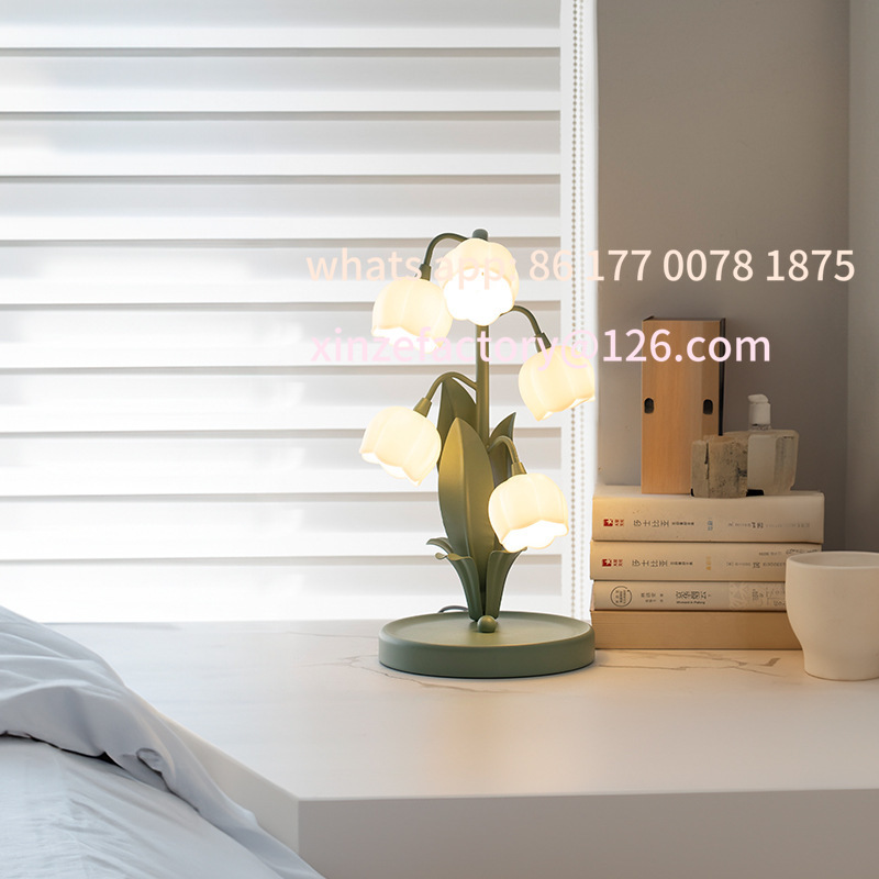 Lampada da tavolo a forma di f - Decor Lighting Cy recensione e prezzo