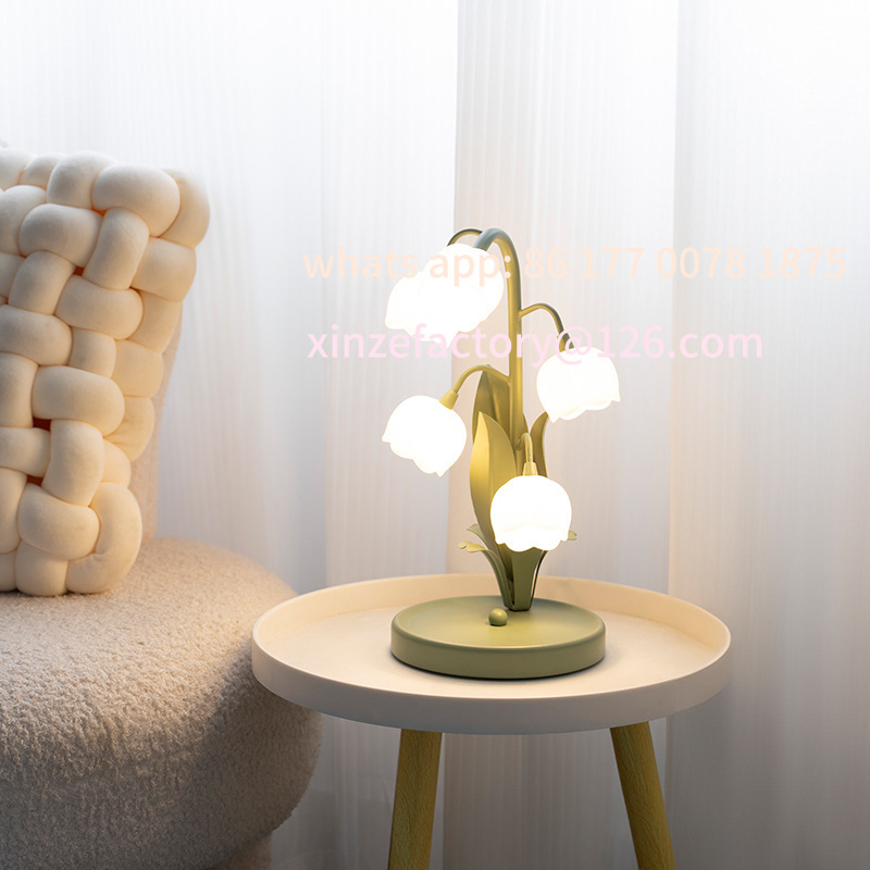 Lampada da tavolo a forma di f - Decor Lighting Cy recensione e prezzo